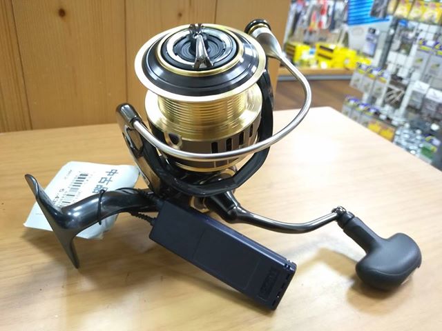 中古17 Daiwa Theory 3012H 紡車捲線器